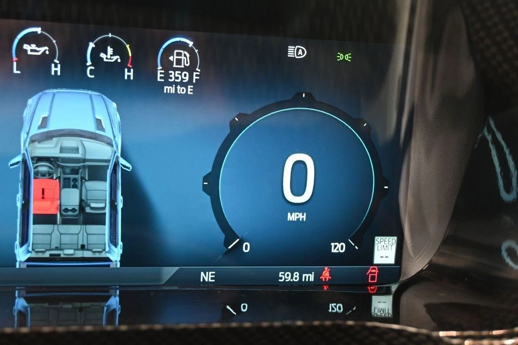 2025 Ford F-150 14th Gen - Image 19 of 31