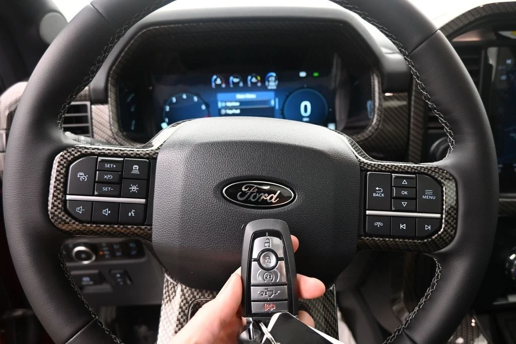 2025 Ford F-Series - Image 25 of 31