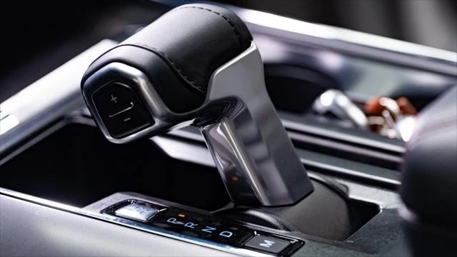 2025 Ford F-150 14th Gen - Image 20 of 23