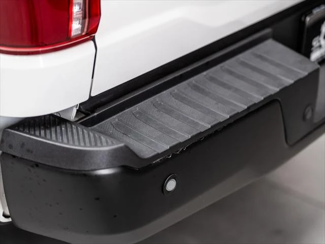 2025 Ford F-150 14th Gen - Image 25 of 31