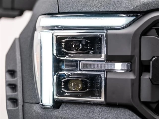 2025 Ford F-150 14th Gen - Image 23 of 31