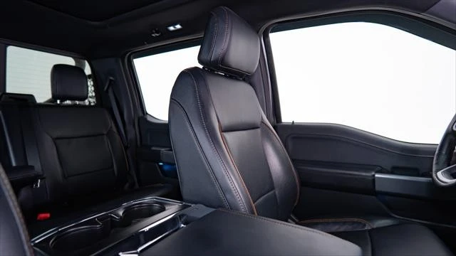 2025 Ford F-150 14th Gen - Image 25 of 31
