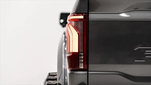 2025 Ford F-150 14th Gen - Image 9 of 31