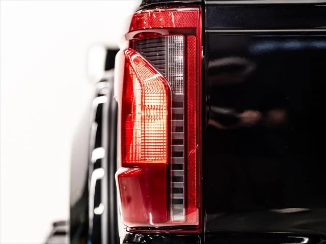 2025 Ford F-150 14th Gen - Image 12 of 31
