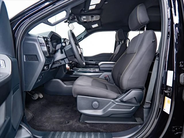 2025 Ford F-150 14th Gen - Image 26 of 31