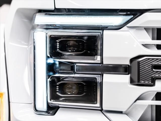 2025 Ford F-150 14th Gen - Image 17 of 31
