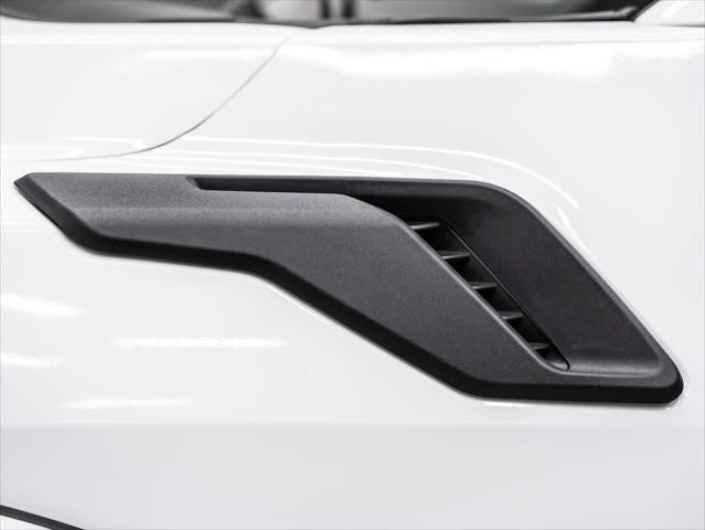 2025 Ford F-150 14th Gen - Image 25 of 31