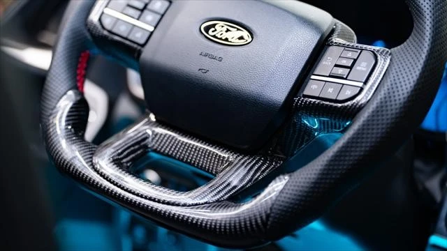 2025 Ford F-150 14th Gen - Image 25 of 31