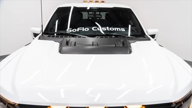 2025 Ford F-150 Raptor 14th Gen - Image 21 of 31