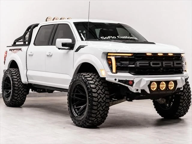 2025 Ford F-150 Raptor 14th Gen - Image 4 of 31