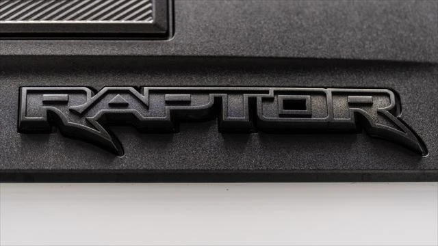2025 Ford F-150 Raptor 14th Gen - Image 11 of 31