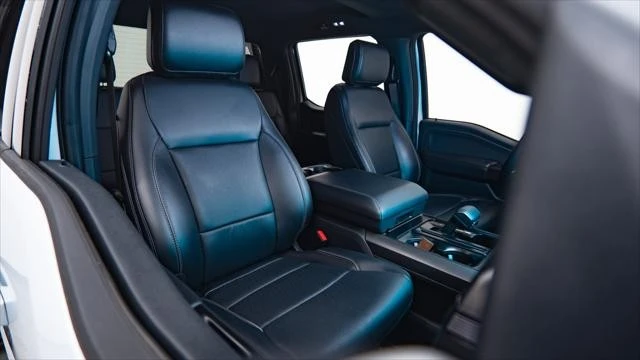 2025 Ford F-150 14th Gen - Image 29 of 31
