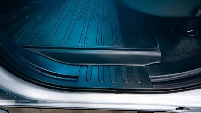 2025 Ford F-150 14th Gen - Image 25 of 31