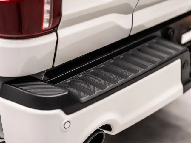 2025 Ford F-150 14th Gen - Image 13 of 31