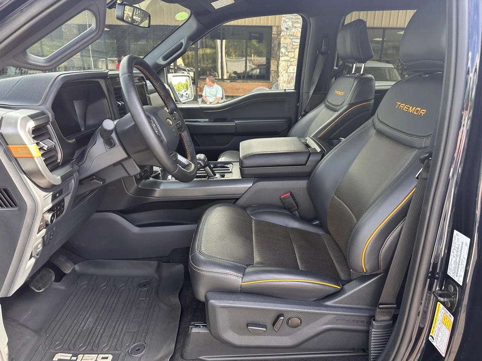 2025 Ford F-150 14th Gen - Image 12 of 31