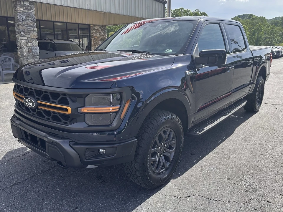 2025 Ford F-150 14th Gen - Image 2 of 31