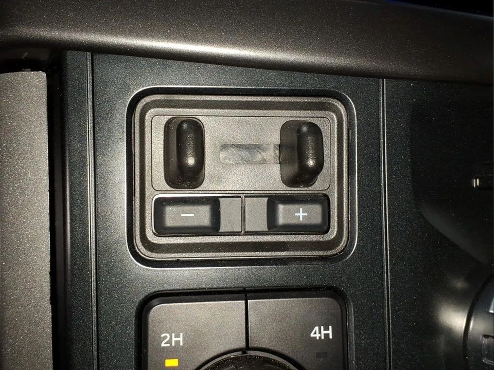 2025 Ford F-150 14th Gen - Image 15 of 29