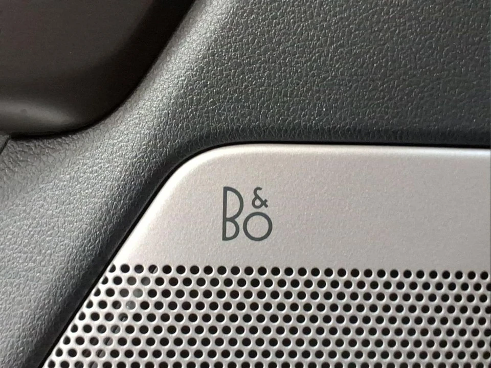 2025 Ford F-150 14th Gen - Image 20 of 29