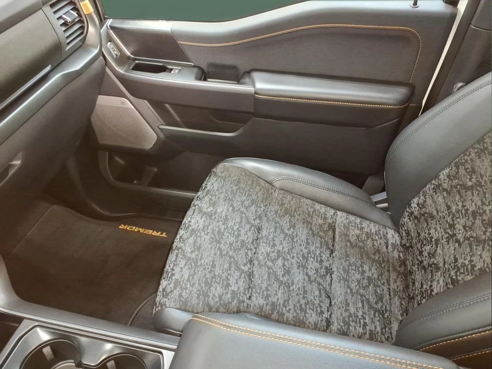 2025 Ford F-150 14th Gen - Image 25 of 29
