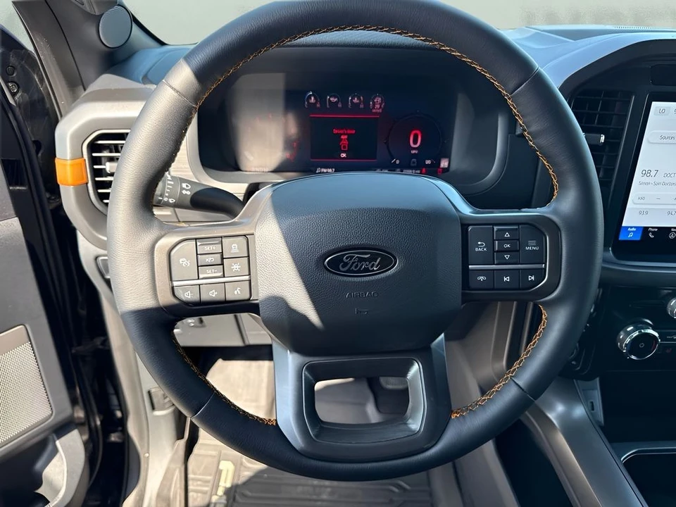 2025 Ford F-150 14th Gen - Image 13 of 31