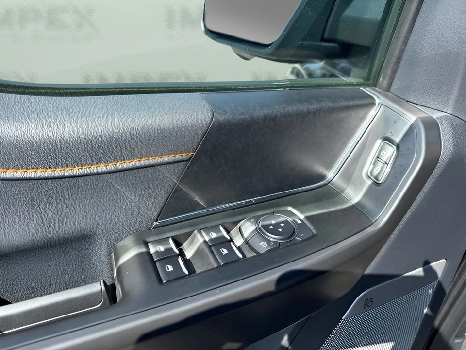 2025 Ford F-150 14th Gen - Image 23 of 31