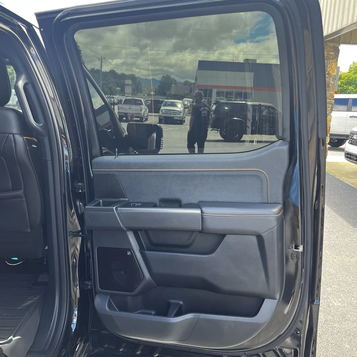 2025 Ford F-150 14th Gen - Image 16 of 31