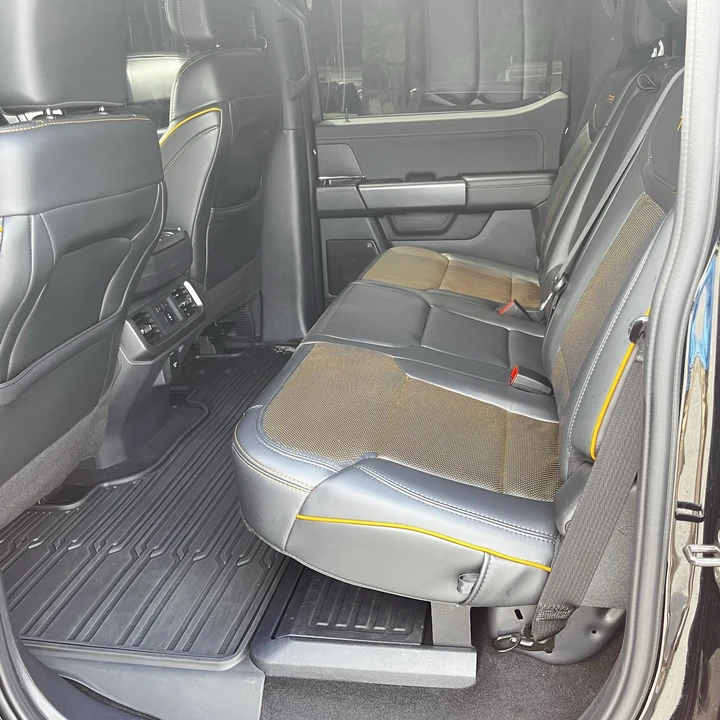 2025 Ford F-150 14th Gen - Image 13 of 31