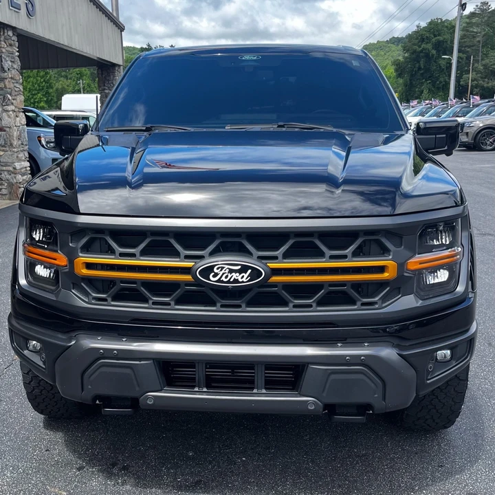 2025 Ford F-150 14th Gen - Image 3 of 31