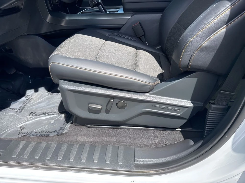 2025 Ford F-150 14th Gen - Image 10 of 31