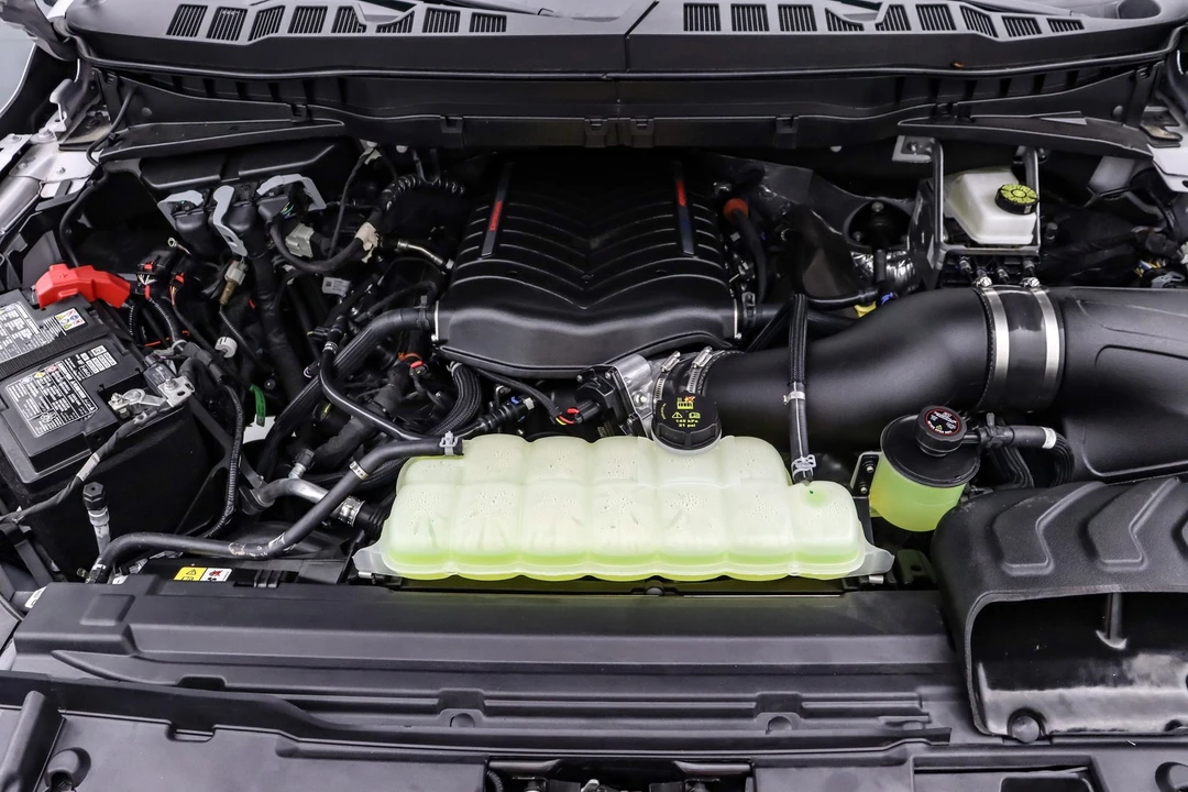 2025 Ford F-150 14th Gen - Image 15 of 21