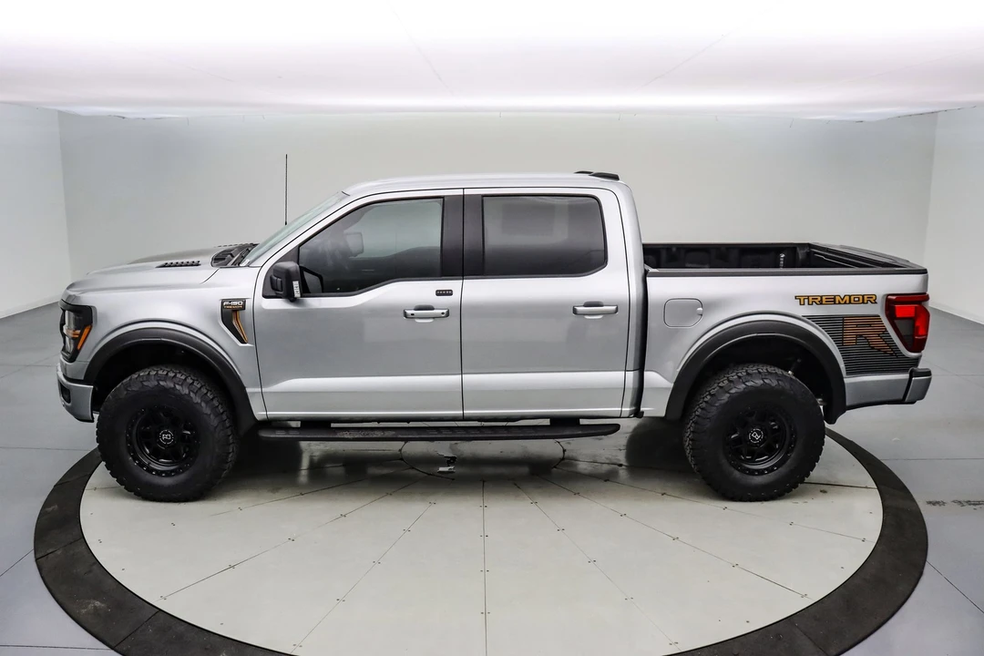 2025 Ford F-150 14th Gen - Image 10 of 21