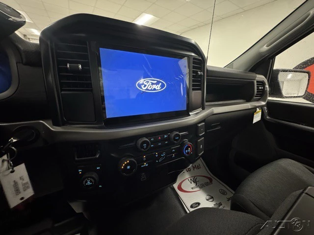 2025 Ford F-150 14th Gen - Image 10 of 12