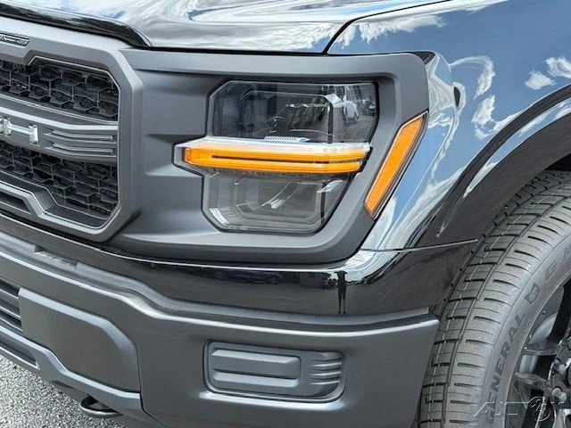 2025 Ford F-150 14th Gen - Image 11 of 12