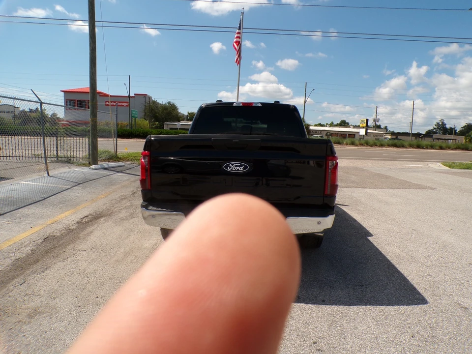 2025 Ford F-150 14th Gen - Image 6 of 31