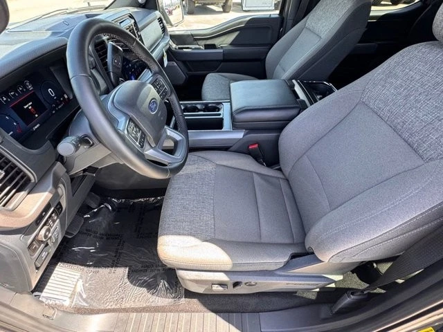 2025 Ford F-150 14th Gen - Image 17 of 30