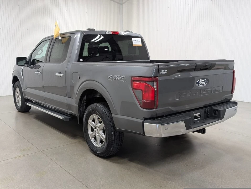 2025 Ford F-150 14th Gen - Image 25 of 31