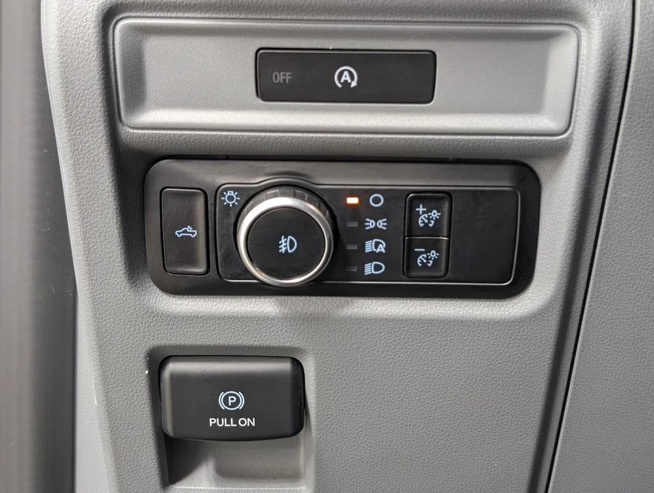 2025 Ford F-150 14th Gen - Image 12 of 31