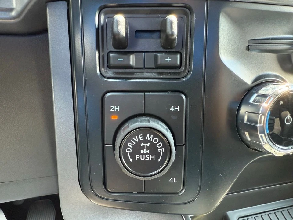 2025 Ford F-150 14th Gen - Image 11 of 12