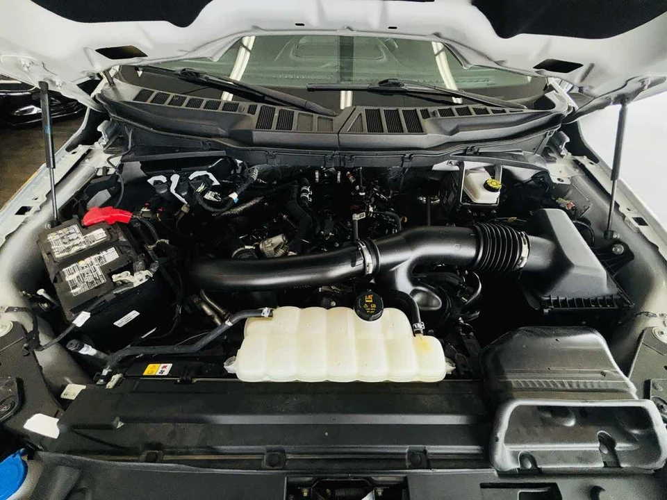 2025 Ford F-150 14th Gen - Image 23 of 31