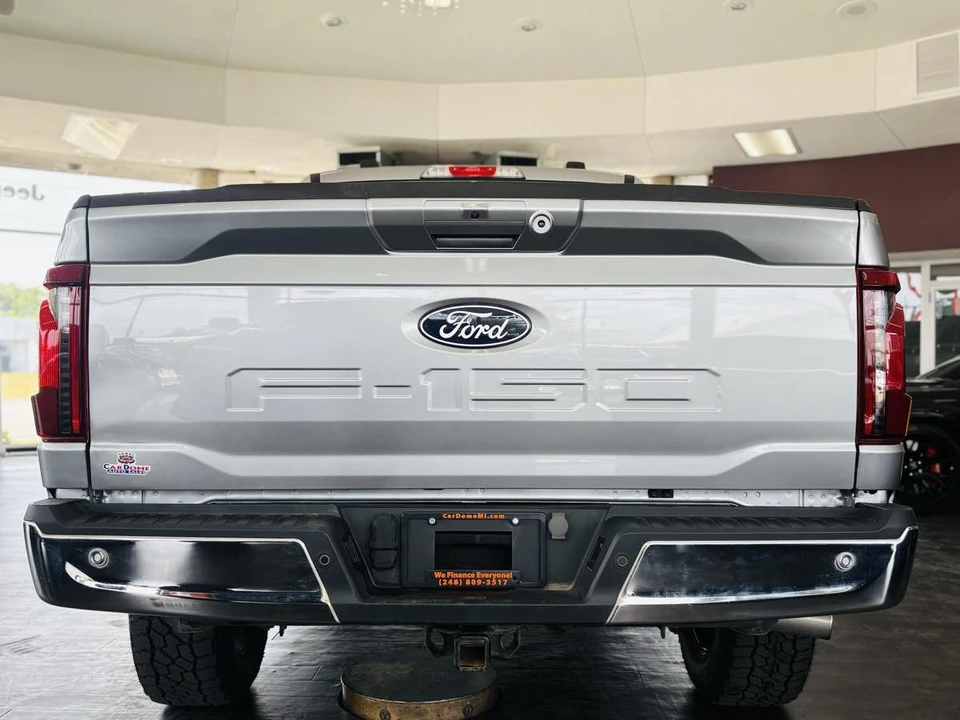 2025 Ford F-150 14th Gen - Image 12 of 31