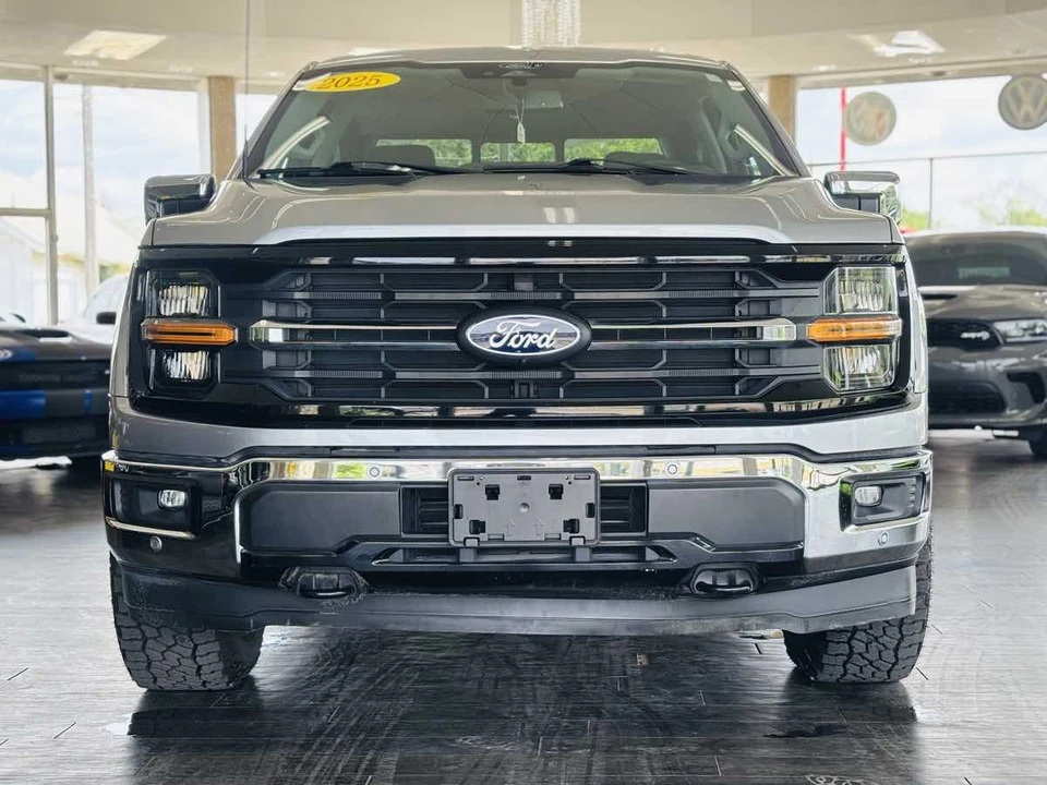 2025 Ford F-150 14th Gen - Image 19 of 31