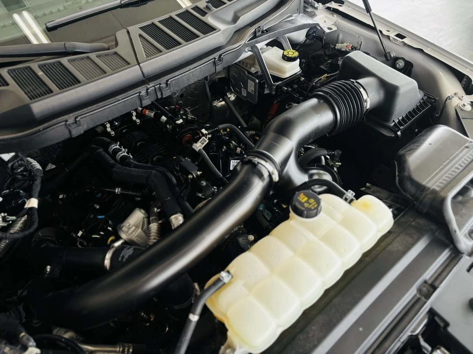 2025 Ford F-150 14th Gen - Image 22 of 31
