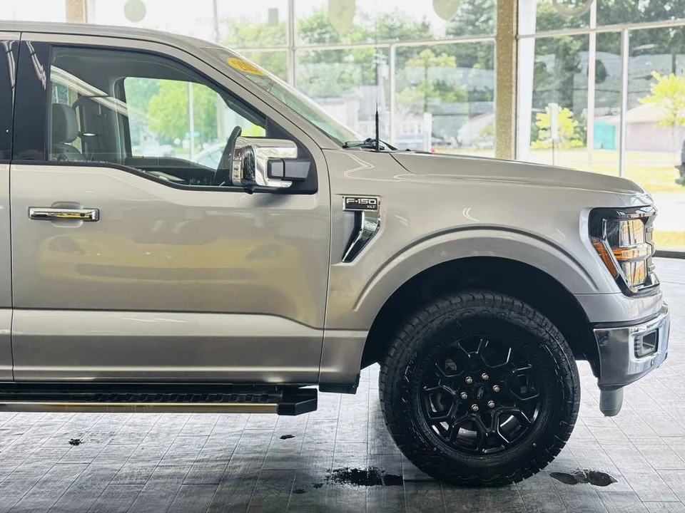 2025 Ford F-150 14th Gen - Image 6 of 31