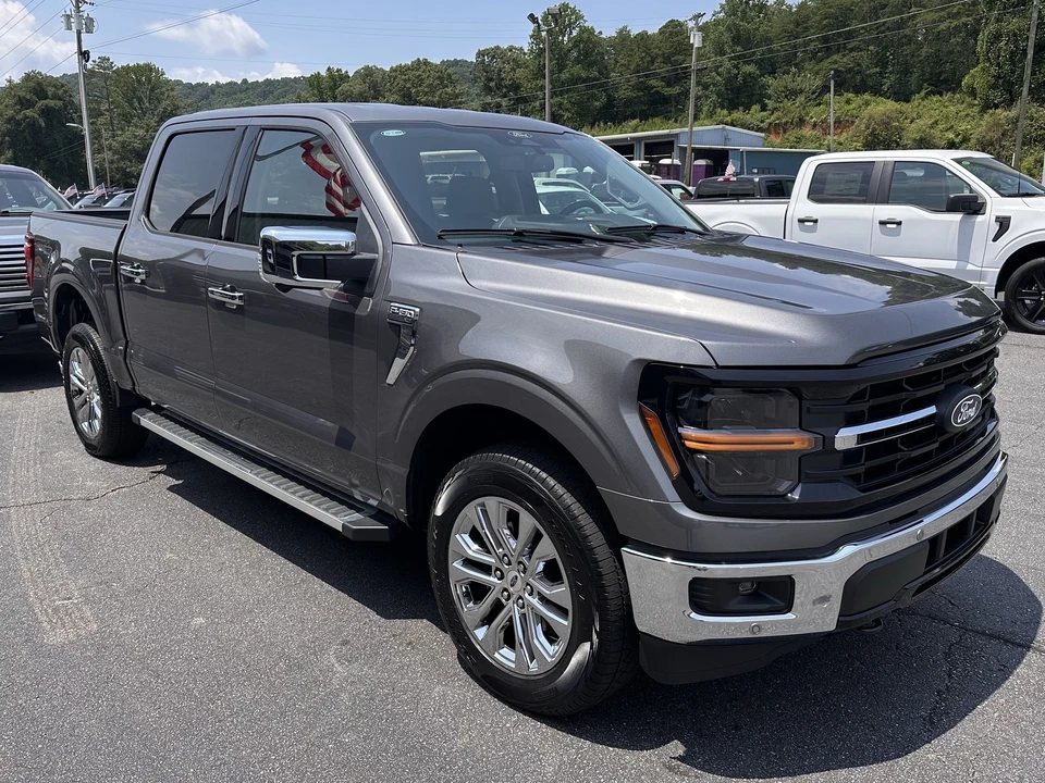 2025 Ford F-150 14th Gen - Image 4 of 30