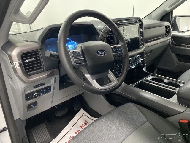 2025 Ford F-150 14th Gen - Image 11 of 12