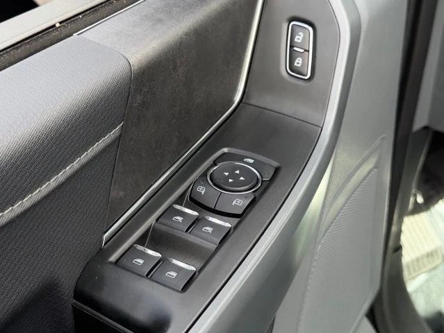 2025 Ford F-150 14th Gen - Image 18 of 31