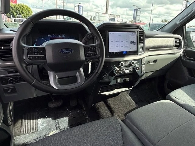 2025 Ford F-150 14th Gen - Image 30 of 31
