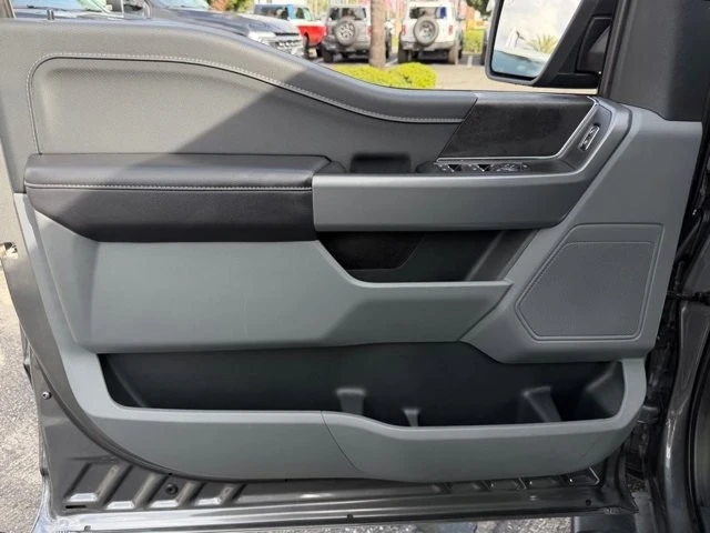 2025 Ford F-150 14th Gen - Image 17 of 31