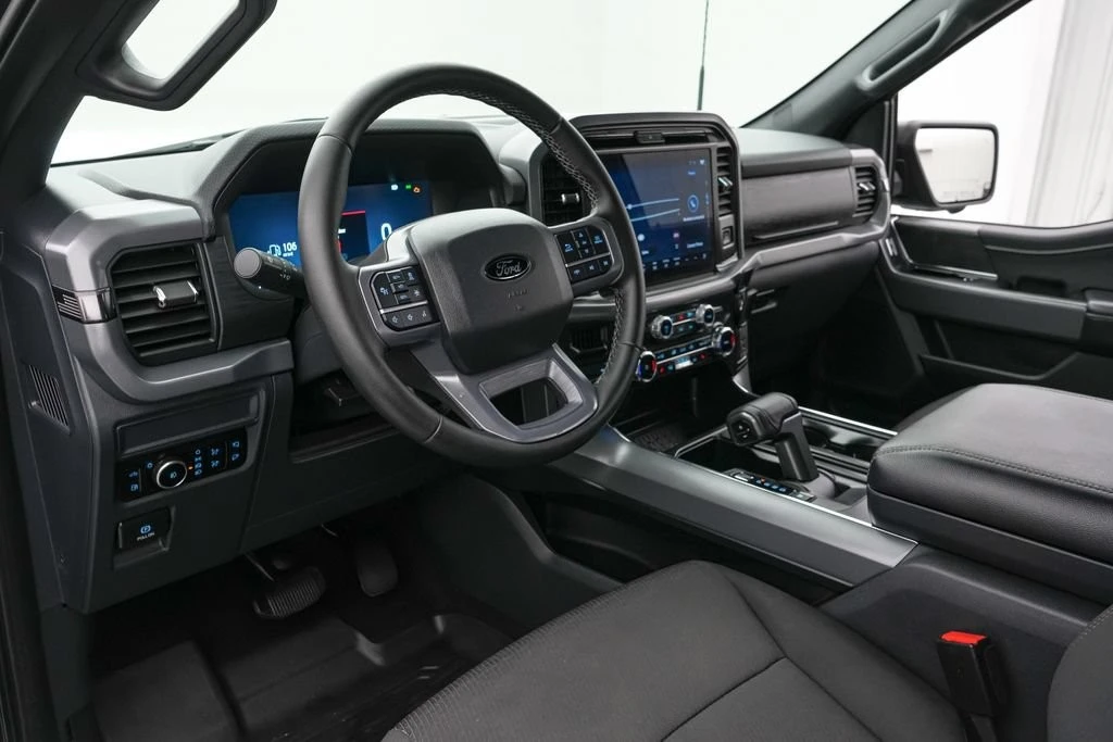 2025 Ford F-150 14th Gen - Image 14 of 25