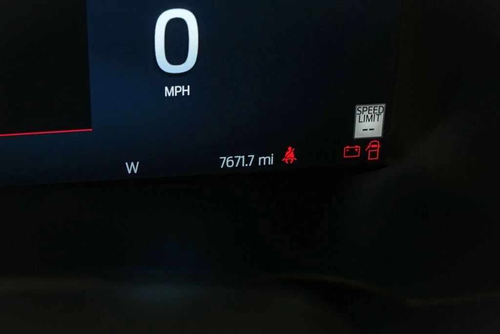 2025 Ford F-150 14th Gen - Image 20 of 25